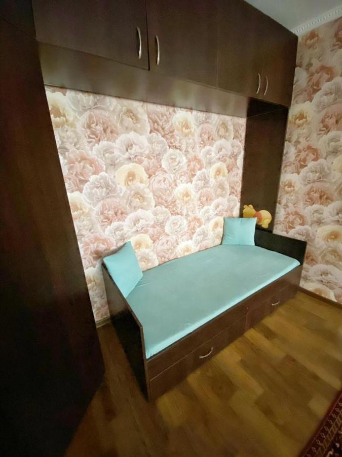 Квартира Напротив Аэропорта Apartment Turksib ภายนอก รูปภาพ